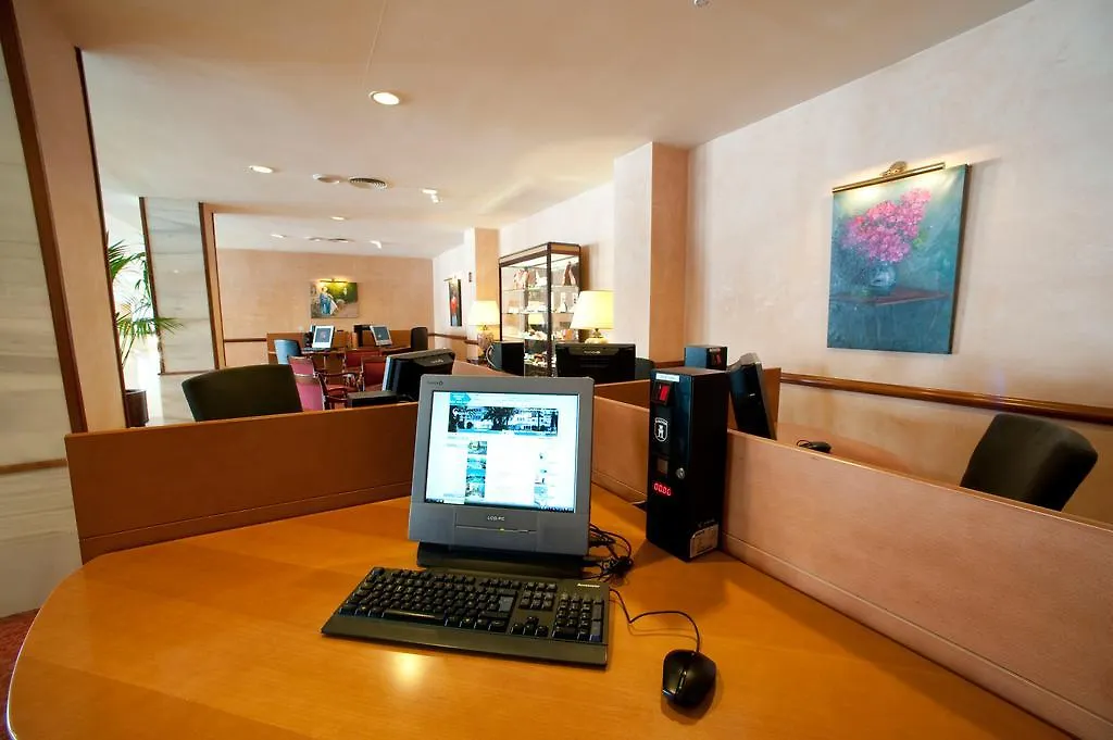 Grupotel Taurus Park Playa de Palma